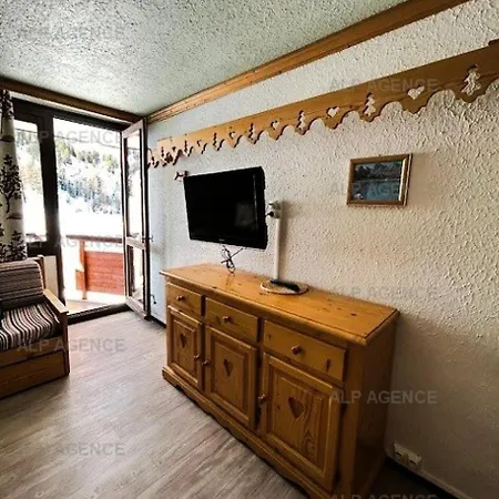 Le France - 4 Personnes - Le France- 844fr - Plagne Centre Mae-5084 * La Plagne